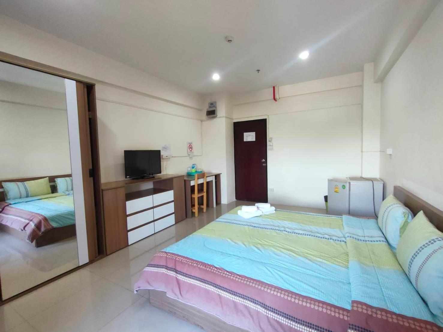 Komol Residence Bangkok Eksteriør bilde